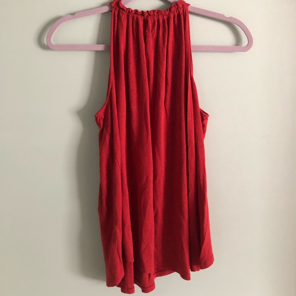 Red Tank - Picture 3 of 3
